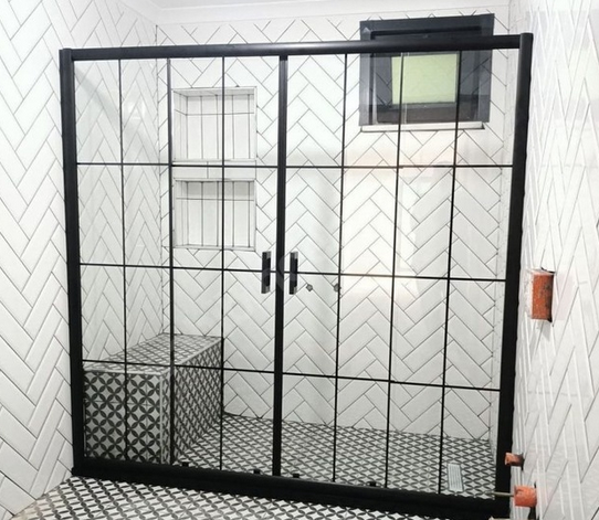 ki Duvar Arası Duşakabin